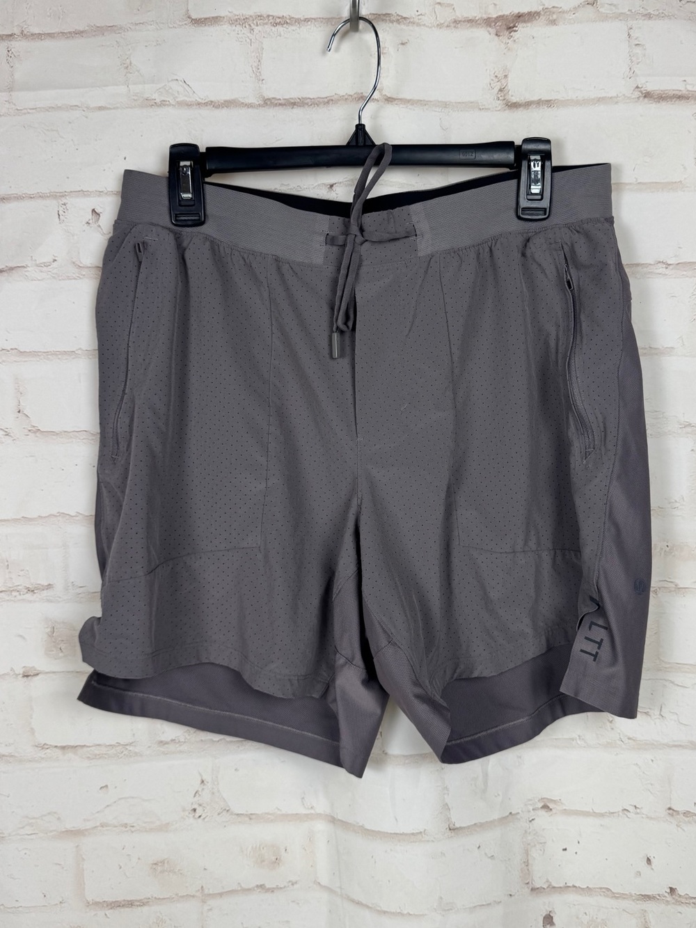 Lululemon Liscense To Train LTT Shorts Size Large